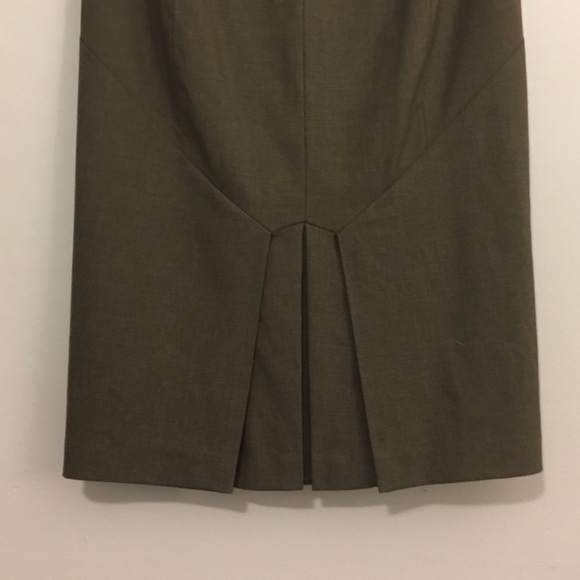 💕Club Monaco Pencil Shirt w Unique Back Pleating - Picture 4 of 8